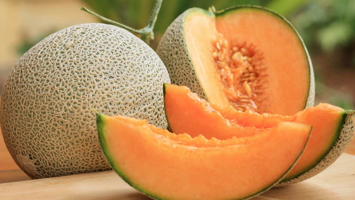 Melon-For-Skin-Melon-will-make-your-skin-glow.jpg