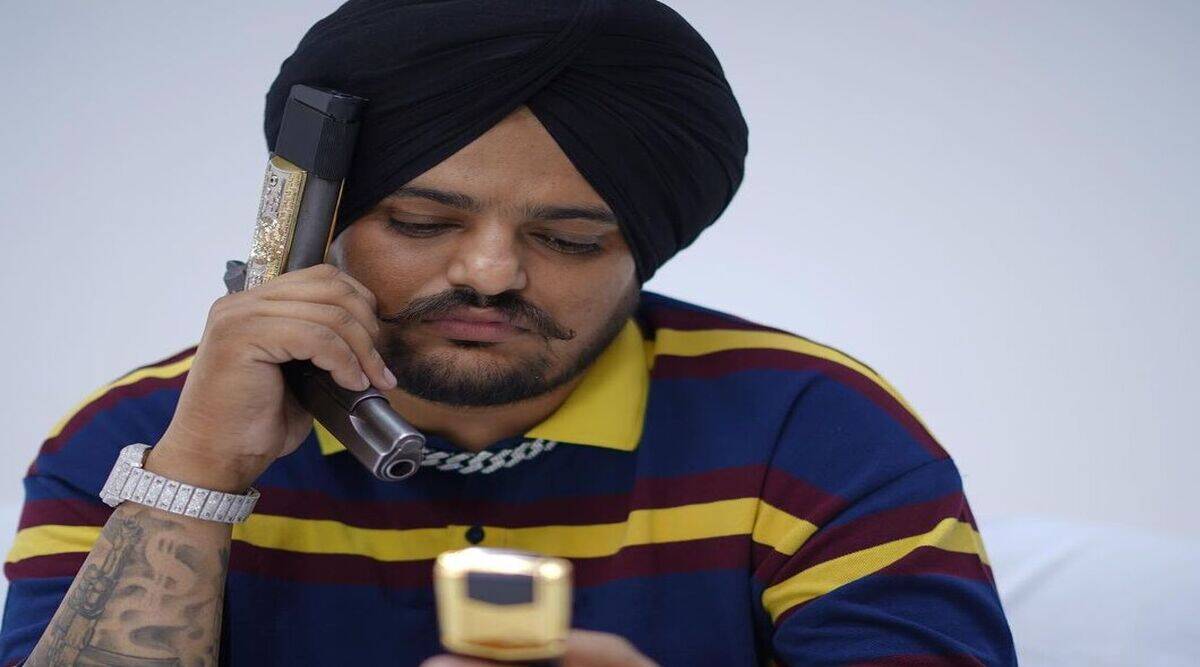 Punjab |  Congress leader and Punjabi singer Sidhu Moose Wala was shot Sidhu Moosewala: Alleged of promoting gun culture in songs, mother is the chief;  AK-47 photo went viral