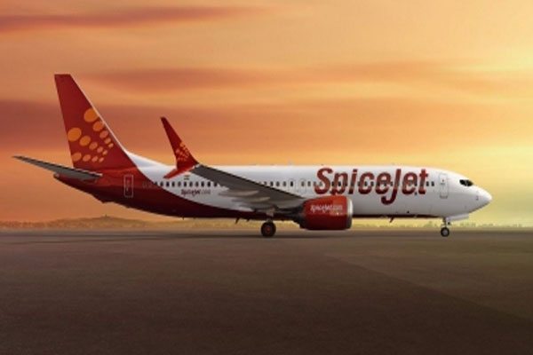 SpiceJet plane crashes during landing in Bengal, 40 injured - Kolkata News in Hindi