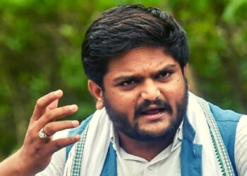 What happened to me, sent that message to Rahul Gandhi every day, he came in the death of my father, how would you understand the pain of the people of Gujarat, Hardik Patel lashes out Sent, he came in my father's death, what will the pain of the people of Gujarat understand, the pain of Hardik Patel spilled
