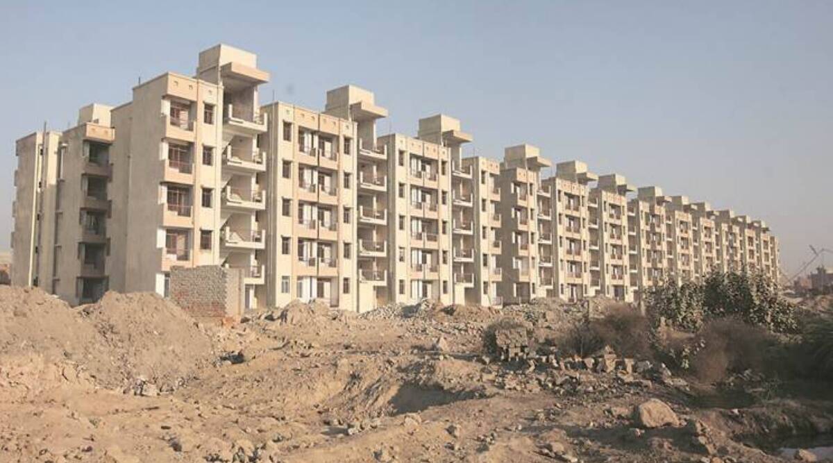 1 lakh 65000 Homebuyers most affected in Noida and Greater Noida these people are not yet to get home