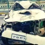 Azamgarh MP Dinesh Lal Yadav big brother Vijay Lal Yadav road accident barabanki UP lucknow