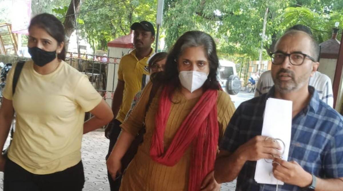 Bollywood actors furious over Teesta Setalvad's arrest, people pulled her up