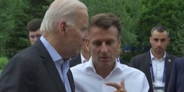 Emmanuel Macron and Joe Biden's secret talk over UAE Saudi Arabia oil input, video viral