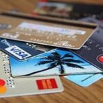 If you also have the habit of shopping with credit cards, then know the top cards that offer great offers - Are you a big spender using a credit card best cards with milestone benefits