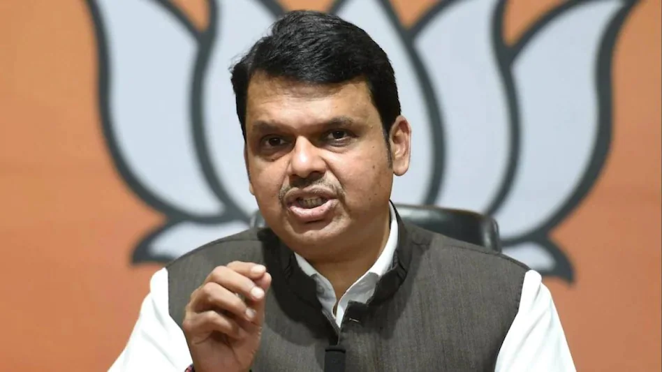 Fadnavis hits back at Uddhav Thackeray - if he had misused agencies, half the cabinet would have been in jail - Devendra Fadnavis attack on uddhav thackeray government corruption ncb drugs case ntc - AajTak