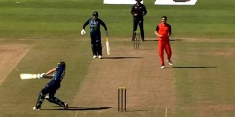 NED vs ENG: Jos Buttler hit six outside the pitch;  119 balls before England won match by 8 wickets;  Watch Video - ENG vs NED: Jos Buttler hits six outside the pitch, 119 balls before England won the match by 8 wickets;  Watch Video