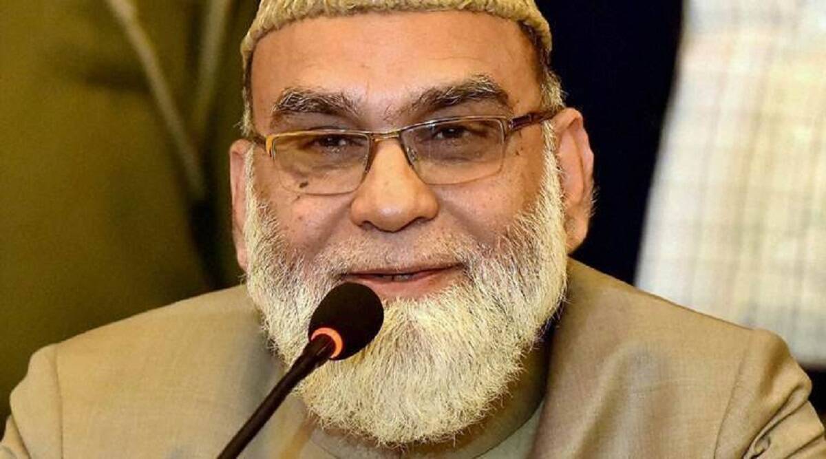 Prophet Controversy: The Shahi Imam said no one was allowed to demonstrate outside Jama Masjid, if someone threw stones ... If someone throws a stone...
