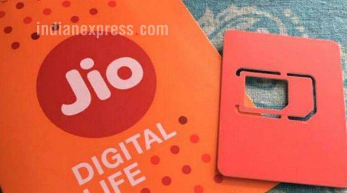 Reliance Jio most affordable prepaid plan 1199 rupees 3gb daily data unlimited call free offers - Data will not end!  3 GB data every day, unlimited calls and free offers in Jio's Dhansu recharge pack