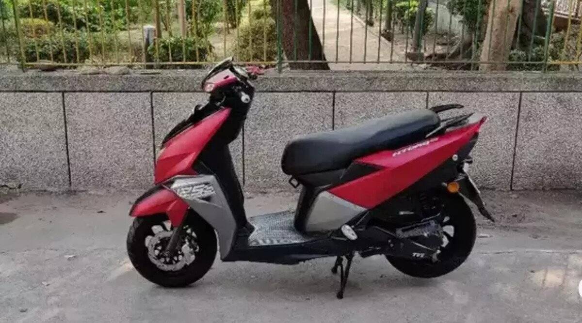 Second hand TVS Ntorq 125 from 20 to 40 thousand with finance plan read offers and complete details of scooter