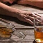 4 people died due to drinking poisonous liquor, 8 hospitalized, Painful news from Bhavnagar, Gujarat, 4 people died due to drinking poisonous liquor, 8 hospitalized in Prohibition state Gujarat