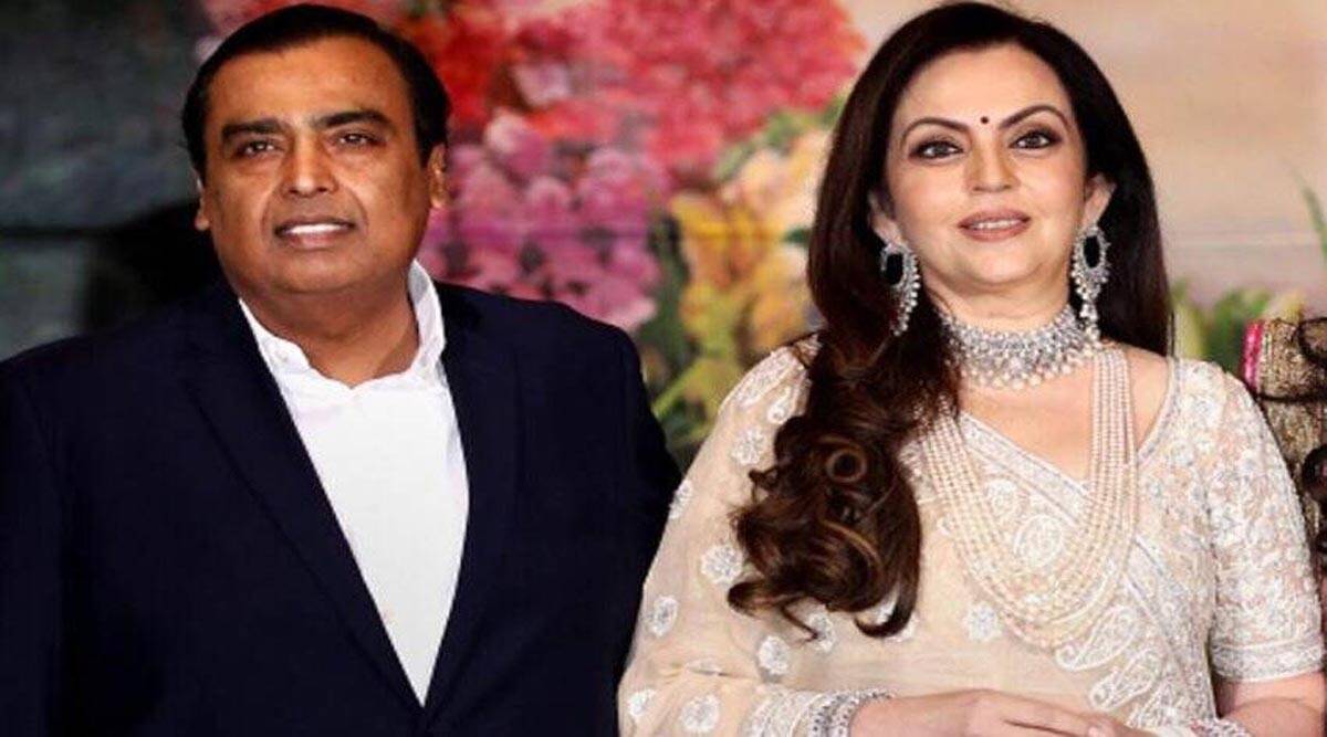 Mukesh Ambani can give big responsibility in Reliance to his wife not only to children