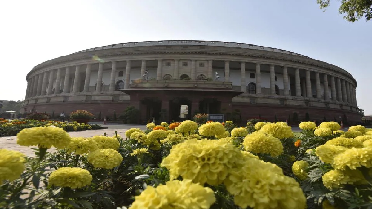 Parliament: Use of these words will be unparliamentary in the House during the Monsoon session, the opposition flared up after seeing the list