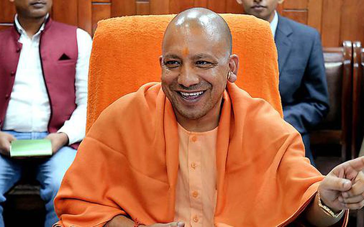CM Yogi: The shadow of CM Yogi on social media too, Adityanath became the most liked Chief Minister