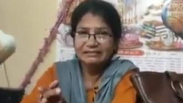Agra: Hindu female principal upset with girl students wearing hijab and burqa, crying VIDEO viral