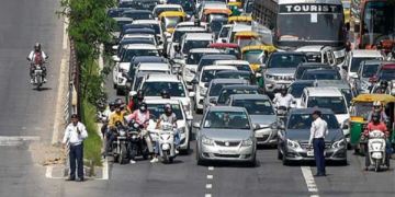Heavy traffic jam will be available at these places of Delhi during the festive season, make sure to check before leaving home.