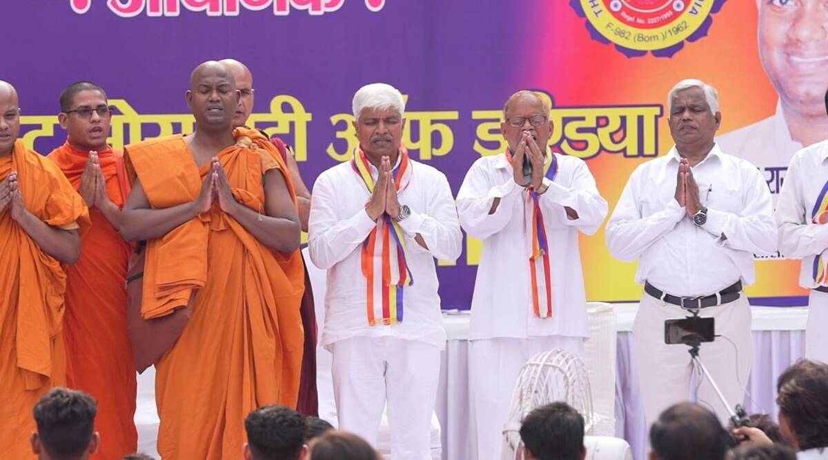 Arvind Kejriwal minister Rajendra Pal Gautam took an oath about Hindu deities video viral