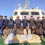 200 Kg heroin recovered from Pakistani boat near Kochi coast, six people arrested from the spot