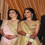 Mukesh Ambani's daughter Isha gave birth to twins, people congratulated like this on social media