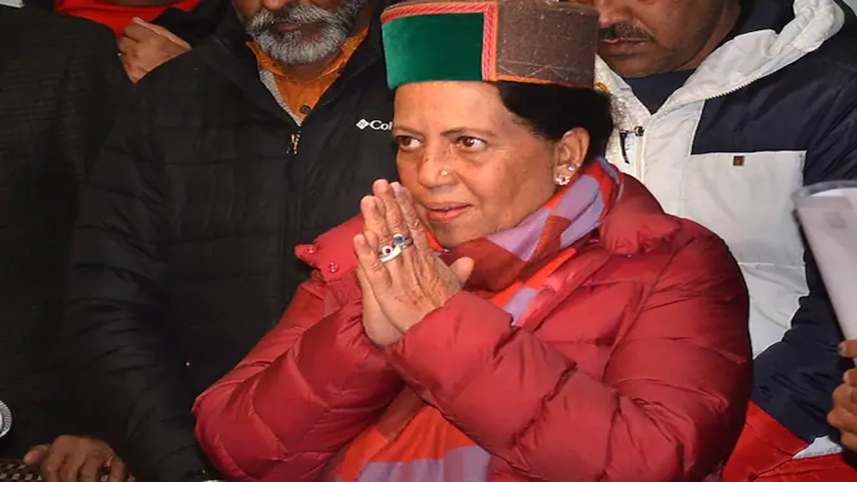 Uproar before the churning for the post of CM in Himachal, Pratibha Singh's supporters raised slogans