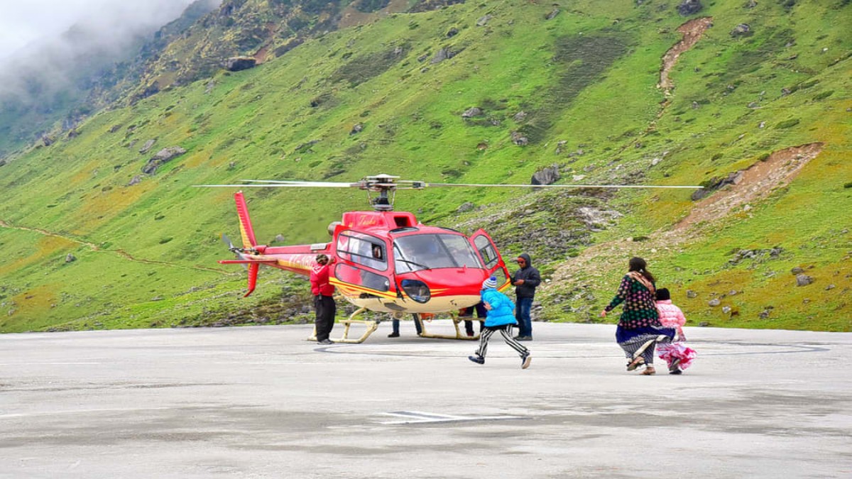 Kedarnath Helicopter Ride: Now during the Chardham Yatra, you will be able to travel by helicopter to go to Kedarnath Dham, this is how you can book
