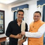 Akshay Kumar: Actor Akshay Kumar met CM Singh Dhami, discussion took place between the two on these issues