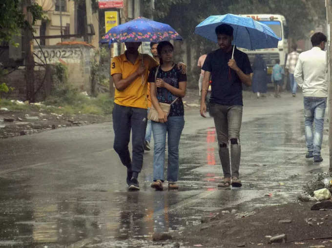 Weather pleasant due to rain in Delhi-NCR
