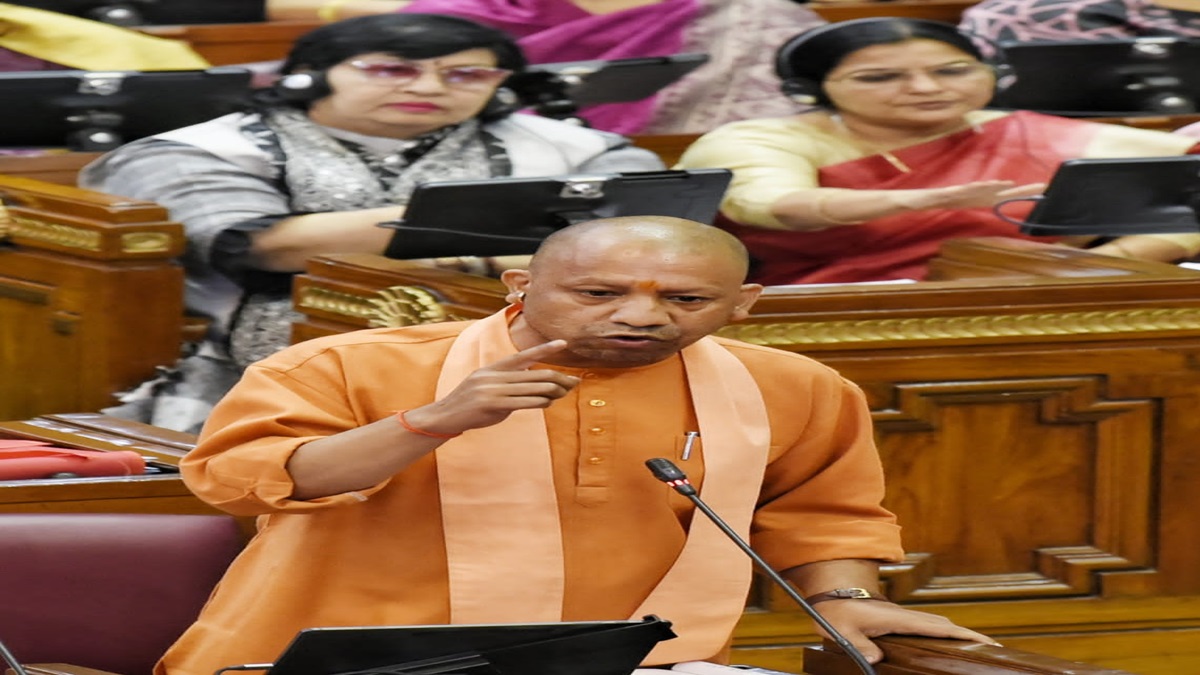 UP Assembly Winter Session 2023: CM Yogi gave a befitting reply to Akhilesh on the issue of dengue, stopped talking like this