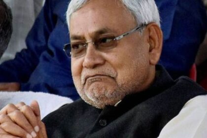 "There is no difference between Nitish Kumar and a chameleon", what did which leader say when Sushasan Babu turned again?  Know here - India TV Hindi
