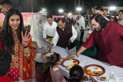 Ambani family starts wedding rituals with Anna Seva, food served to 51 thousand people - India TV Hindi