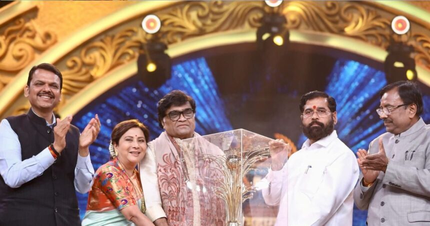 Famous actor Ashok Saraf received 'Maharashtra Bhushan Award', Eknath Shinde honored