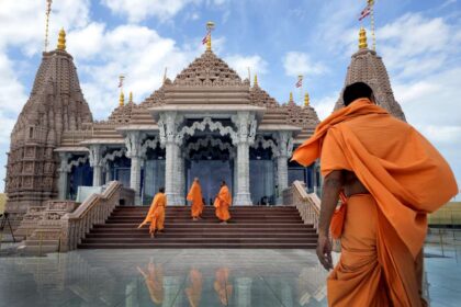 Heavy rain in UAE, first Hindu temple will be inaugurated tomorrow, 35 thousand people will be present - India TV Hindi