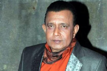 Mithun Chakraborty admitted to hospital, undergoing treatment in Kolkata - India TV Hindi