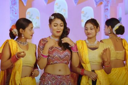 New Bhojpuri Song: You will be shocked to hear this new viral Bhojpuri song, Mahi Srivastava is seen wreaking havoc in the song.