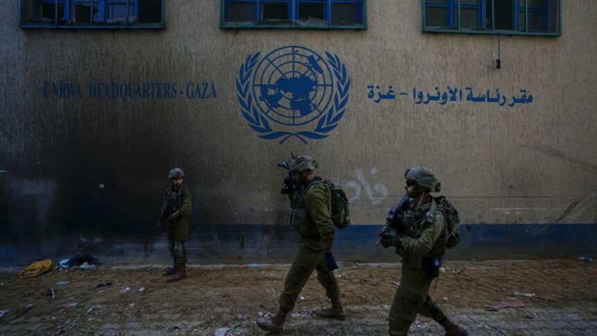 Tunnel of Hamas terrorists found under the headquarters of the United Nations Palestinian Refugee Agency, Israel alleges this - India TV Hindi