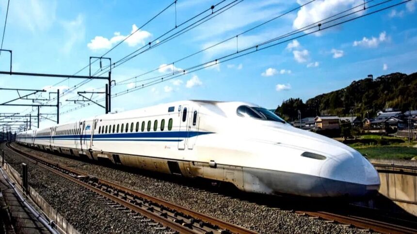 When and on which route will the first bullet train run in the country, Railway Minister Ashwini Vaishnav told - India TV Hindi