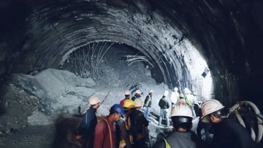12 people died in two separate accidents in Pakistan's Khyber Pakhtunkhwa province, coal mine collapsed - India TV Hindi
