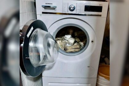 Crores of rupees recovered from washing machine, ED raids many cities including Delhi, Mumbai - India TV Hindi