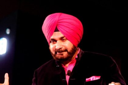 Former Punjab Congress President Navjot Singh Sidhu will stay away from Lok Sabha elections, will comment in IPL