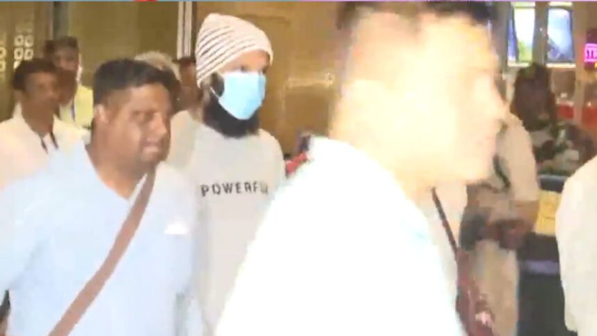 Gangster Prasad Pujari brought from China to Mumbai, got firing on Shiv Sena leader - India TV Hindi