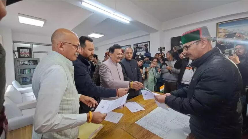 Himachal Political Crises: Three independent MLAs of Himachal resigned from the Assembly, speculation of joining BJP