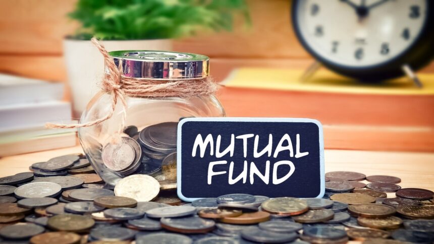 Investing in Mutual Funds is a good idea to make money from money, know what are its benefits - India TV Hindi
