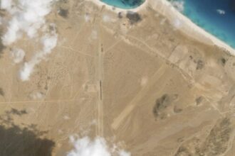 Mysterious airstrip built in Yemen amid Houthi attacks on ships in the Red Sea - India TV Hindi