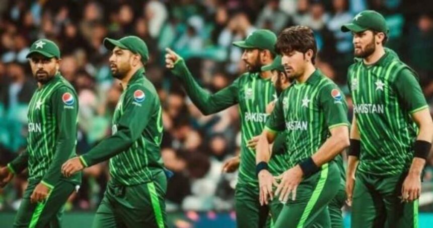 Pakistani bowler lost his senses... apologized after losing the contract