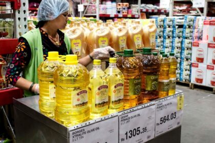 Palm oil is becoming costlier than sunflower, know the price of mustard and groundnut oil - India TV Hindi
