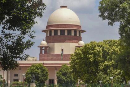 SC refuses to ban CAA, seeks reply from government, gives three weeks' time - India TV Hindi
