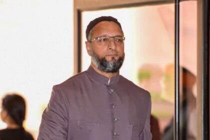 'UP is not being run by law but by gun', said Owaisi - India TV Hindi