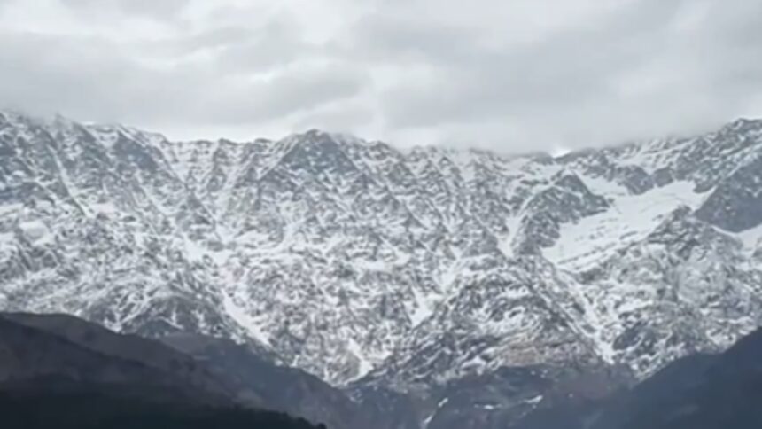 Weather Update: Due to western disturbance, weather changed in many places from mountains to plains, know how the condition is going to be in your place, Due to western disturbance snowfall rain and hail storm occur in many places of India.