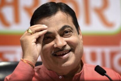 What is the net worth and income of Nitin Gadkari?  Union Minister took a loan of Rs 1.66 crore - India TV Hindi