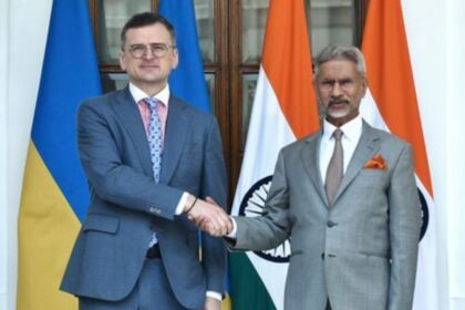 Zelensky sent his Foreign Minister Kuleba to India, PM Modi and Jaishankar are going to bring peace in Russia-Ukraine war!  - India TV Hindi